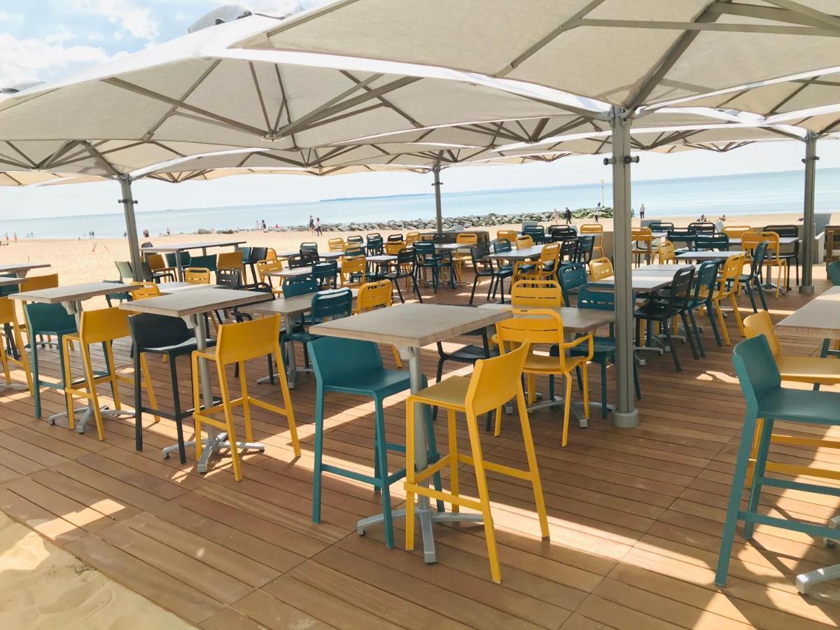 Châtelaillon-Plage Hotel Restaurant L'Atelier Des Cousins מראה חיצוני תמונה