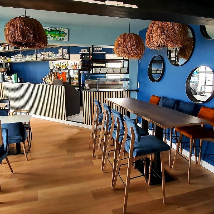 Châtelaillon-Plage Hotel Restaurant L'Atelier Des Cousins מראה חיצוני תמונה