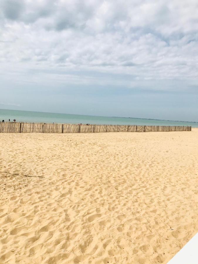 Châtelaillon-Plage Hotel Restaurant L'Atelier Des Cousins מראה חיצוני תמונה