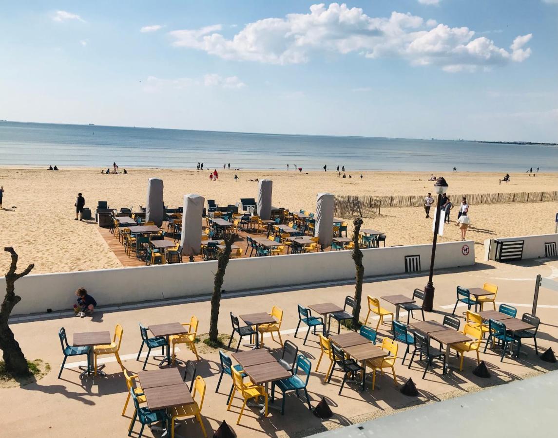 Châtelaillon-Plage Hotel Restaurant L'Atelier Des Cousins מראה חיצוני תמונה