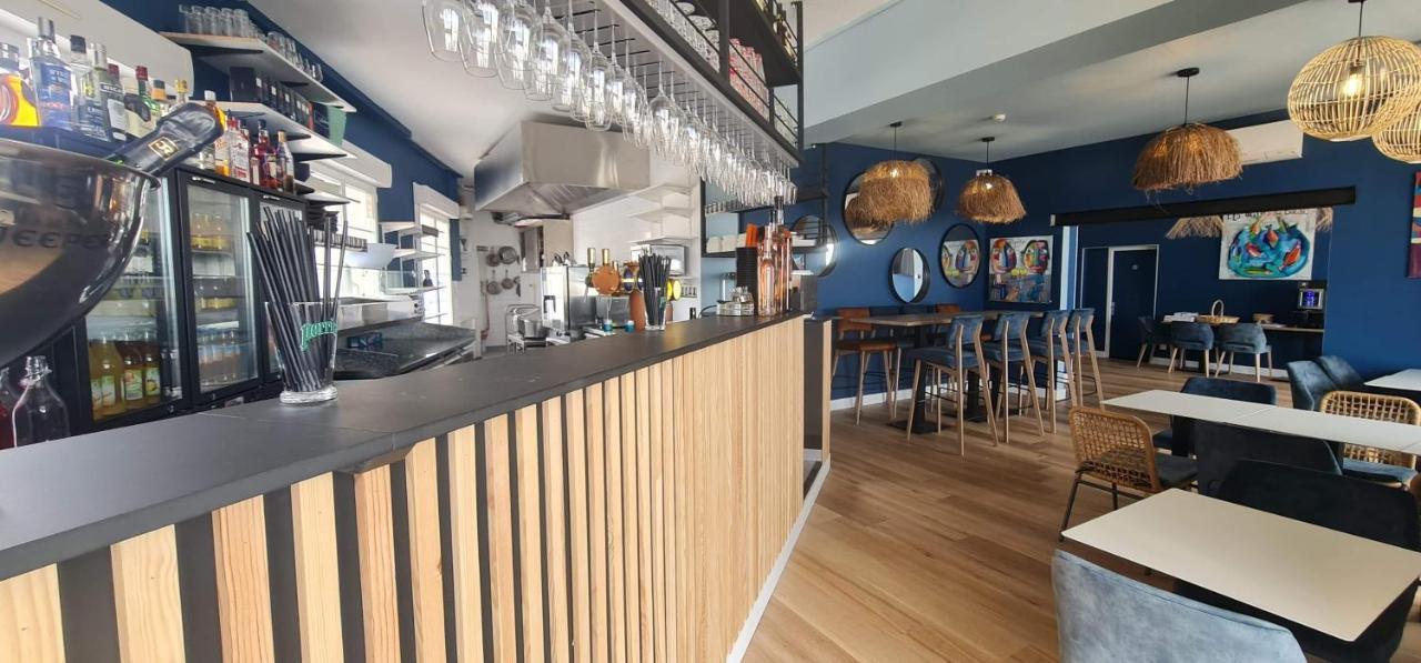 Châtelaillon-Plage Hotel Restaurant L'Atelier Des Cousins מראה חיצוני תמונה